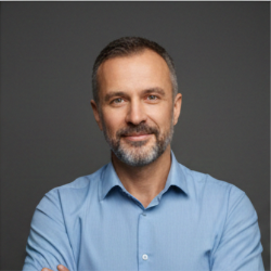 <span color-type="color" style="color: #000000;">Дмитрий</span>